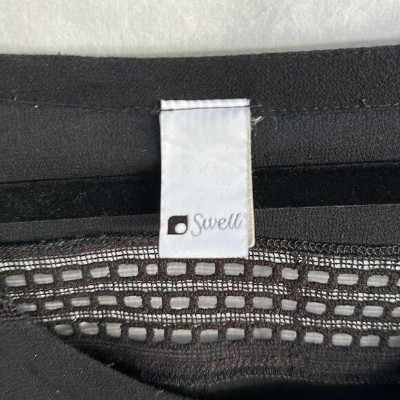 Swell designs button from 3/4 sleeve gauze button front top - Picture 2 of 5